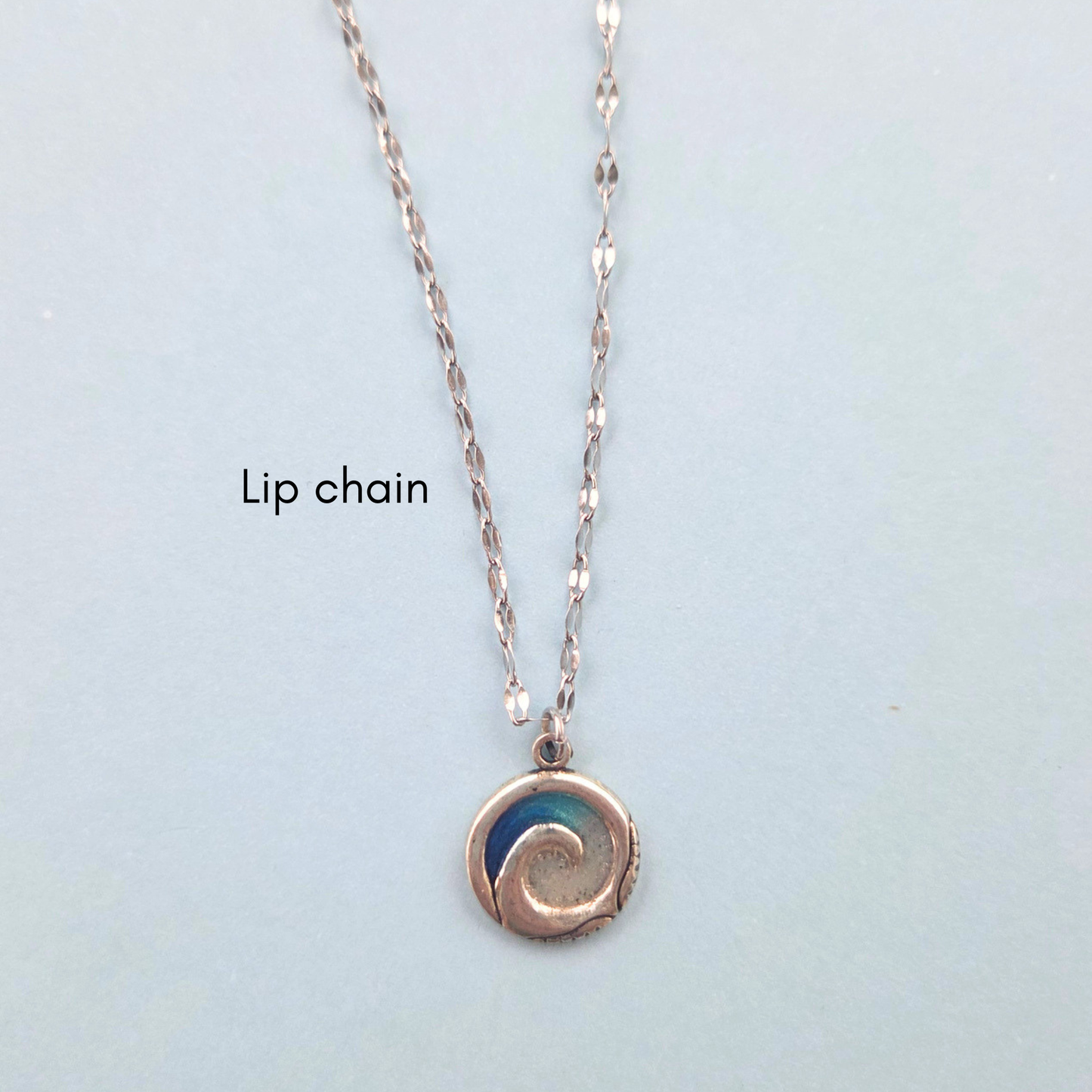 Thick Wave Necklace