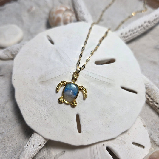 Turtle Necklace - Lip Chain