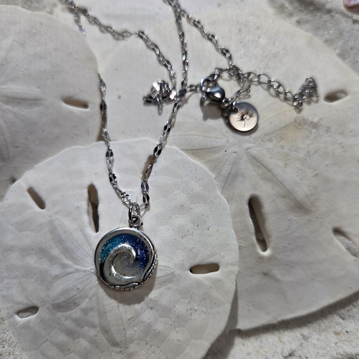 Thick Wave Necklace - Lip Chain