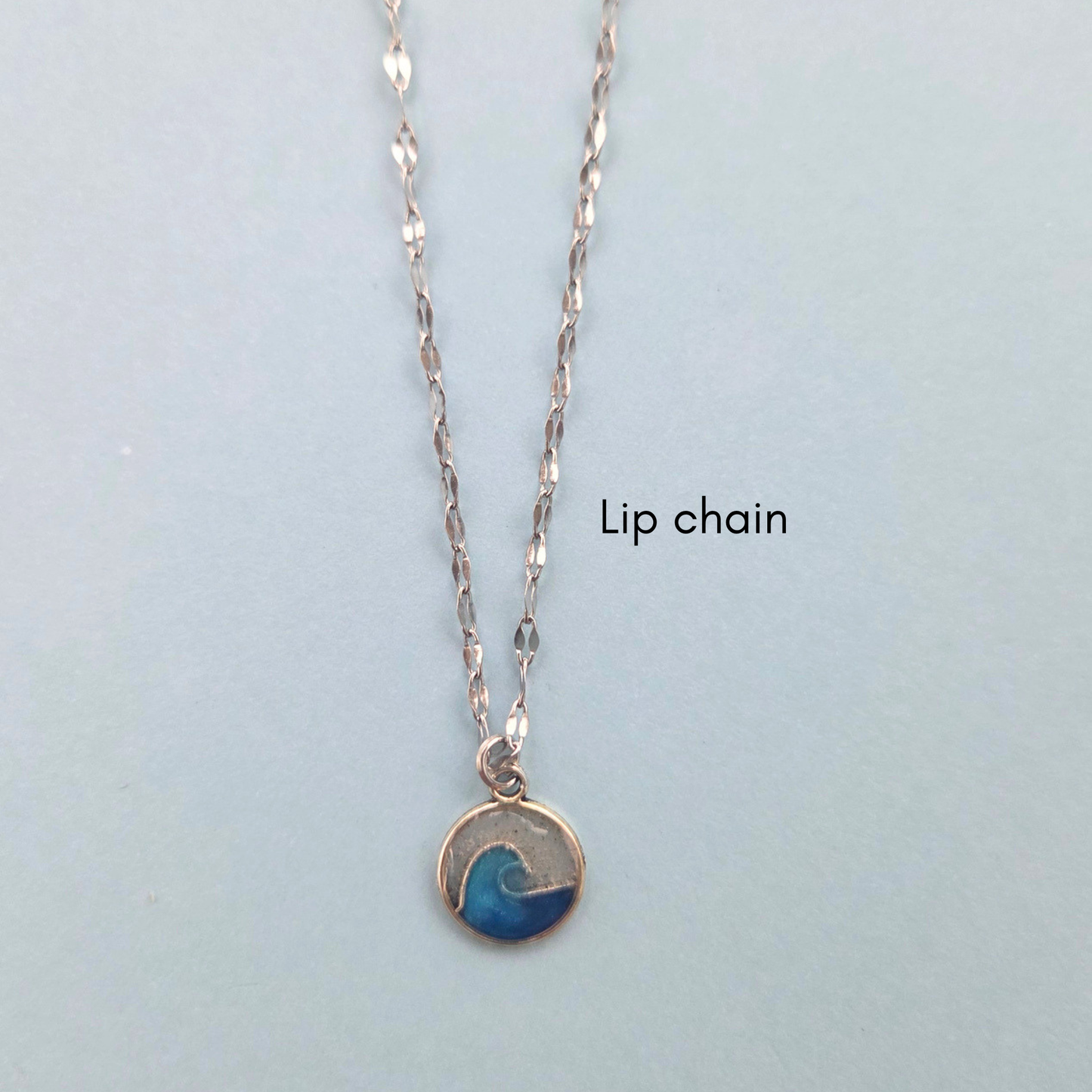Danity Wave Necklace