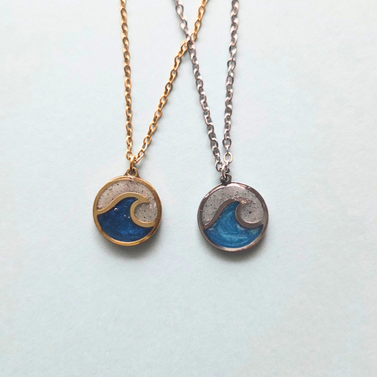 Classic Wave Necklace