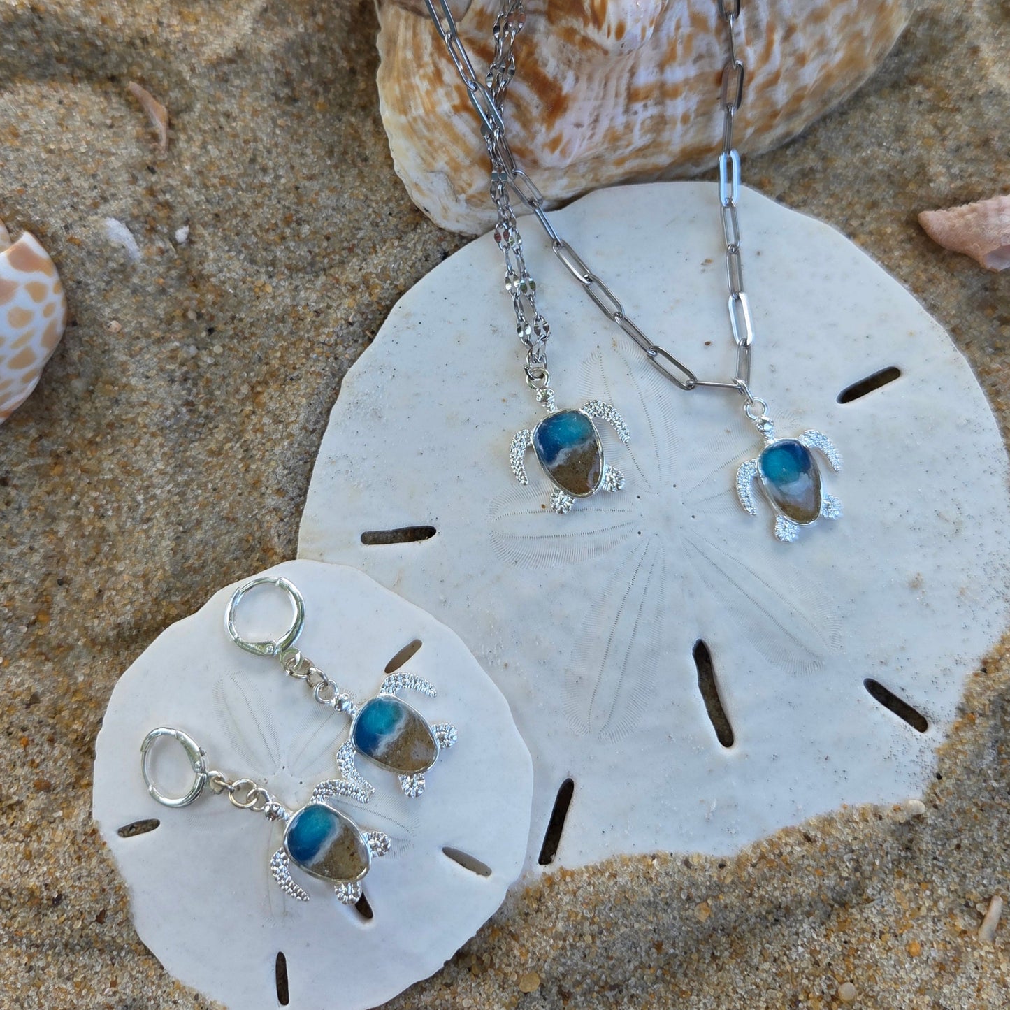 OBX Turtles - Necklace & Earrings