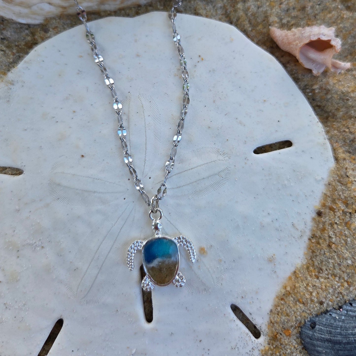 OBX Turtles - Necklace & Earrings