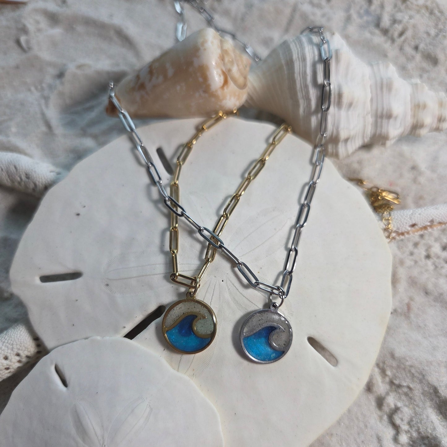 Classic Wave Necklace - Paperclip Chain