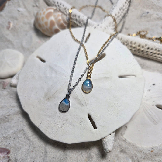 Dainty Rain Drop Necklace - Cable Chain