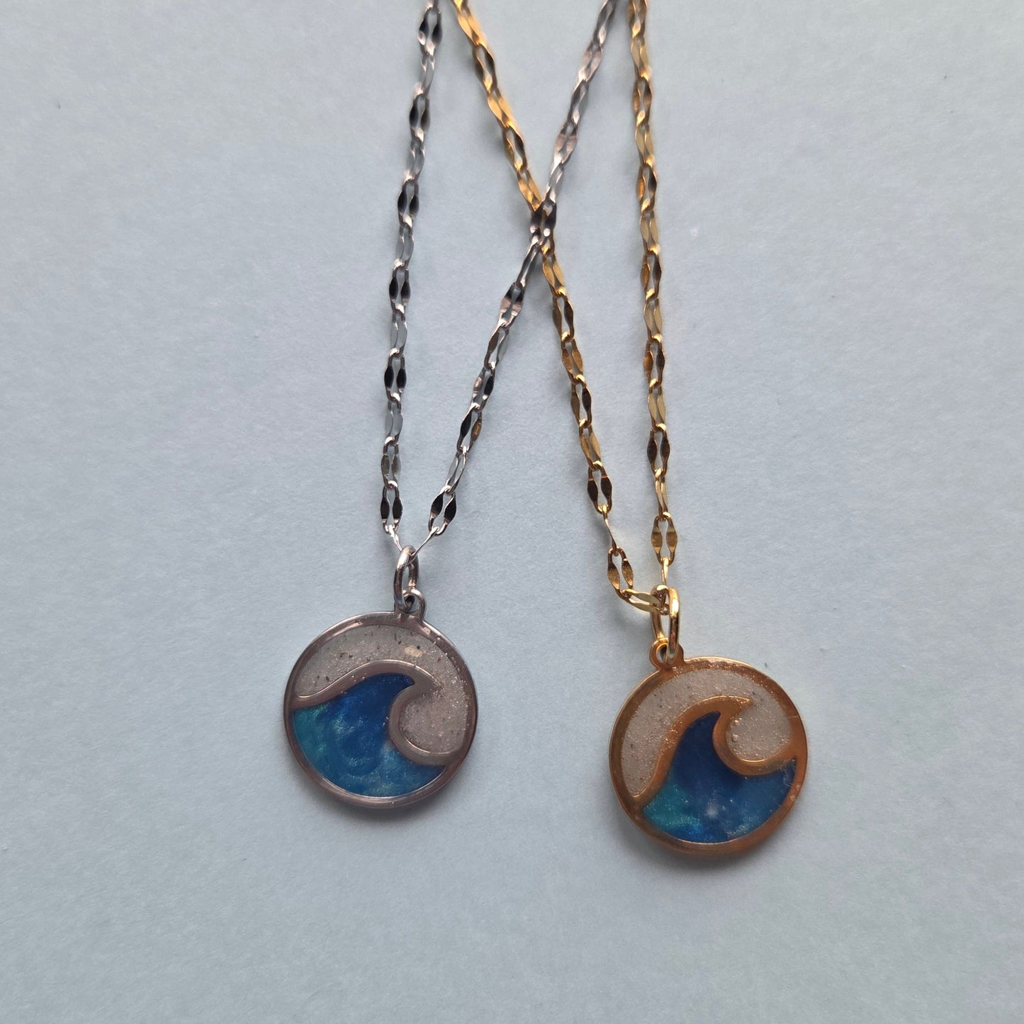 Classic Wave Necklace
