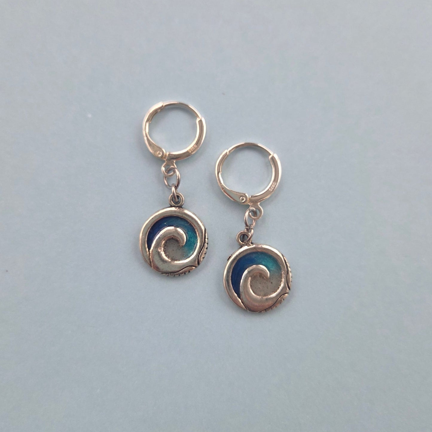 Thick Wave Huggie Hoop Earrings